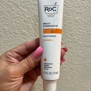 RoC Revive + Glow Vitamin C Moisturizer